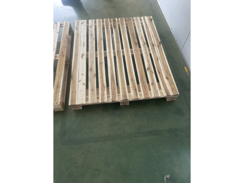 pallet gỗ kcn vsip II